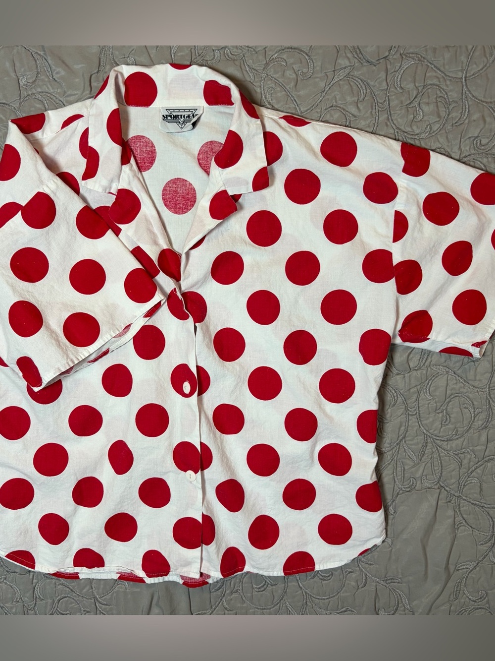 Vintage 80s Women's Shirt White Red Polka Dots Button Up Blouse Medium/Large?
